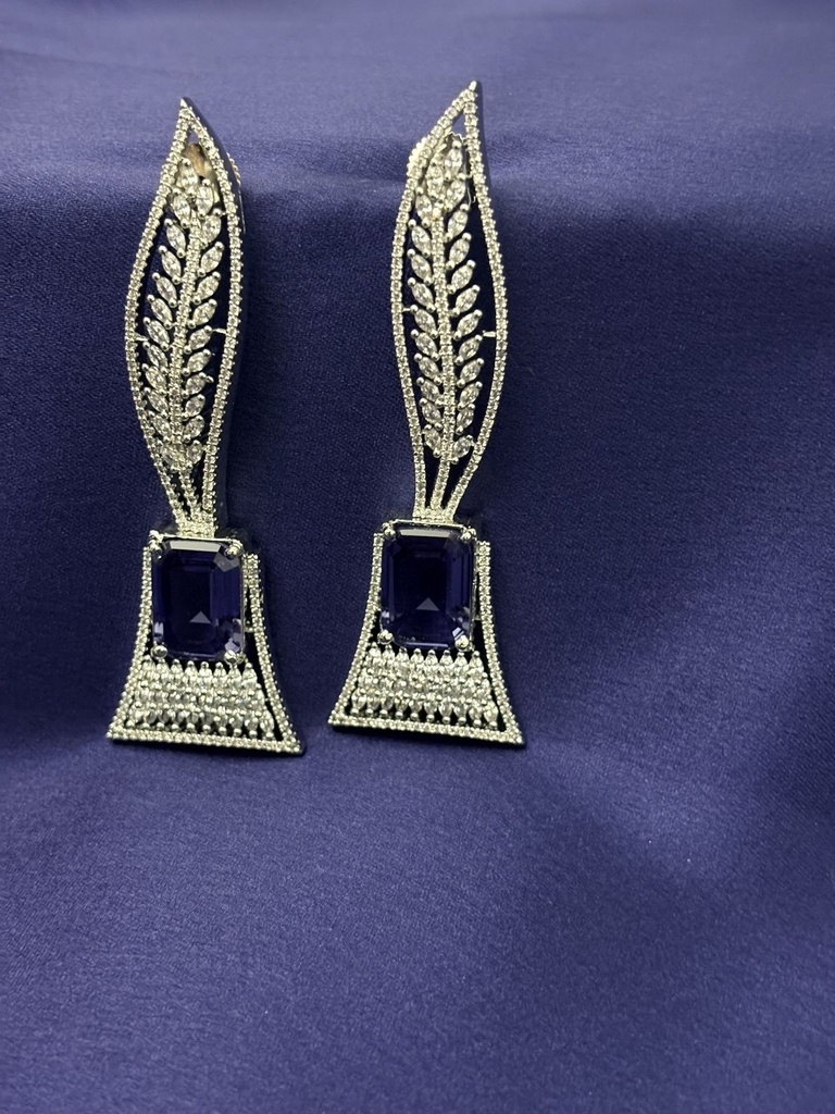 [E-DA-R-PR-002] Purple Leaf radiance statement earrings